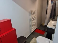 Brasov, locuinta moderna, 2 camere la 5 minute pe jos de magazinul Star